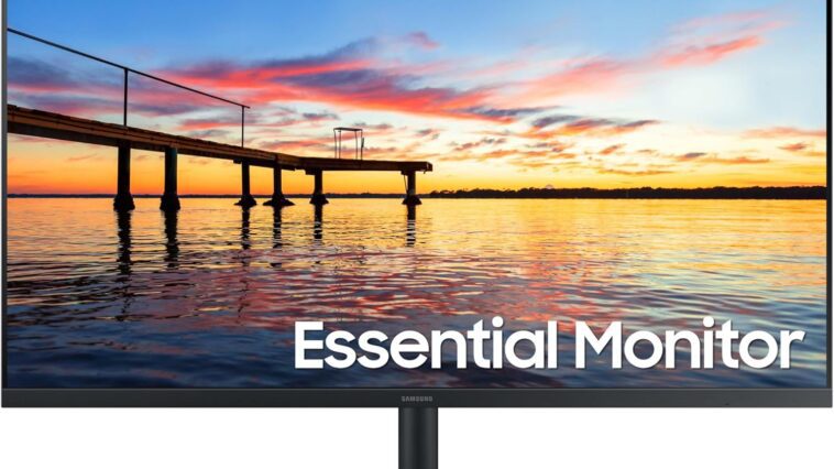 Samsung 32 inch flat computer monitor - sleek design perfect for work or play