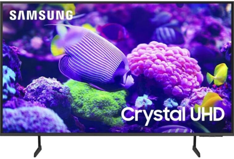 55-Inch Samsung Crystal UHD 4K DU7200 TV showcasing vibrant colors and stunning clarity, perfect for immersive home entertainment.