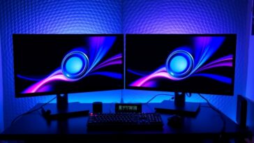 Step-by-step guide on how to connect studio monitors to a PC for optimal audio setup